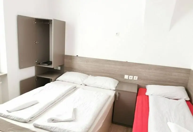 اتاق استاندارد سه نفره, Rooms Ambrožič