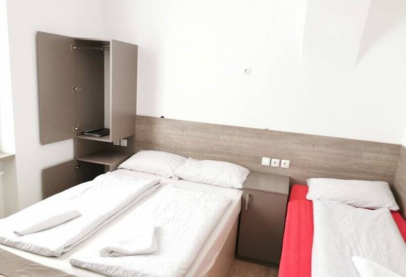 اتاق استاندارد سه نفره, Rooms Ambrožič