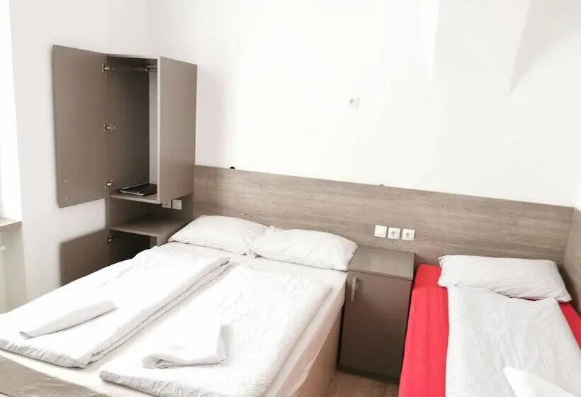 اتاق استاندارد سه نفره, Rooms Ambrožič