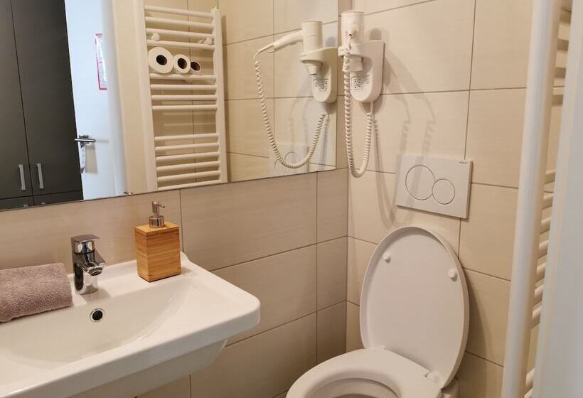 اتاق استاندارد, Rooms Ambrožič