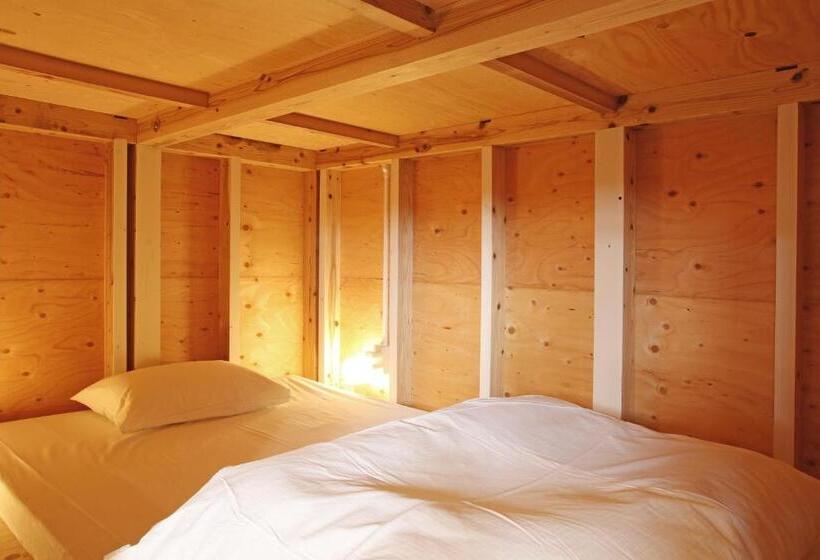 سرير فى غرفة مشتركه, Guest House Chura Cucule Ishigakijima