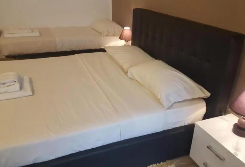 اتاق استاندارد با بالکن, B&b Amaverona