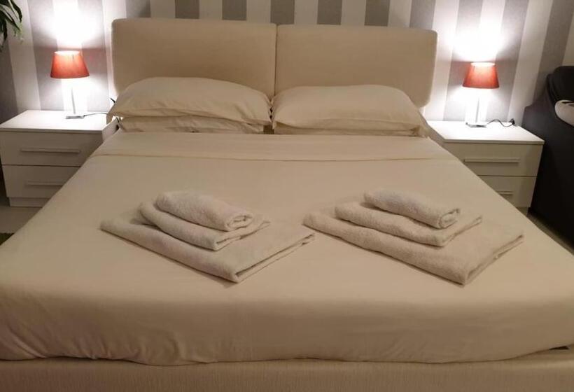 آپارتمان 2 خوابه با بالکن, B&b Amaverona