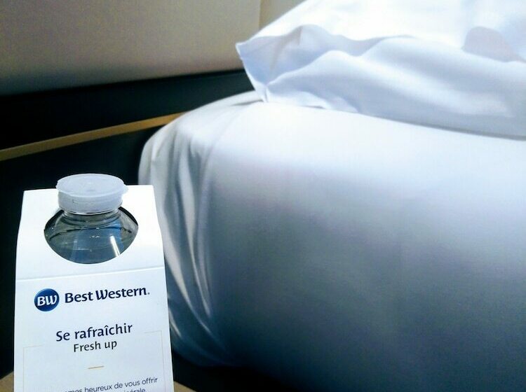 클래식 룸 더블 침대, Best Western Hôtel Journel Saint Laurent Du Var