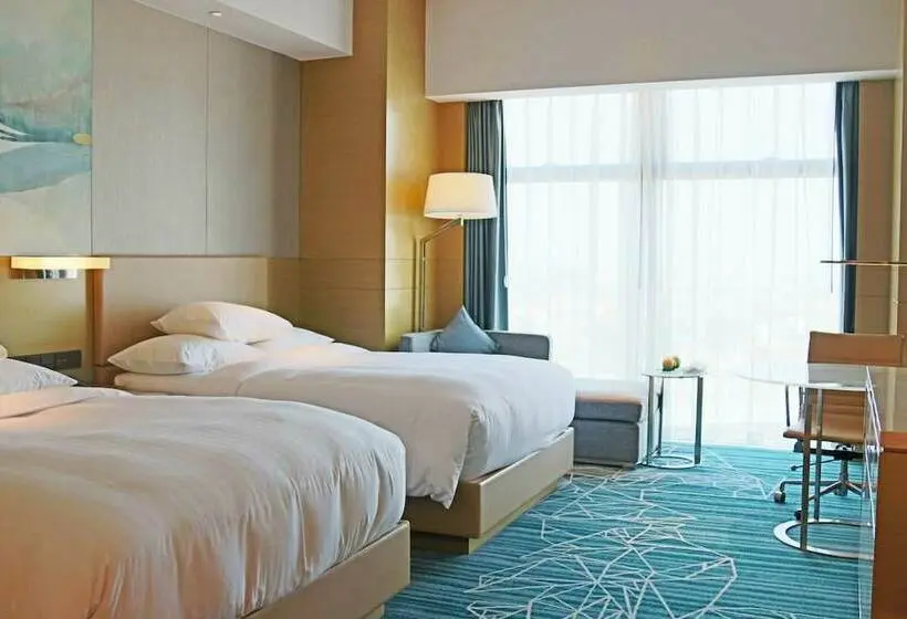 ２ダブルベッドのスタンダードルーム, Courtyard By Marriott Shunde Longjiang, Near Lecong