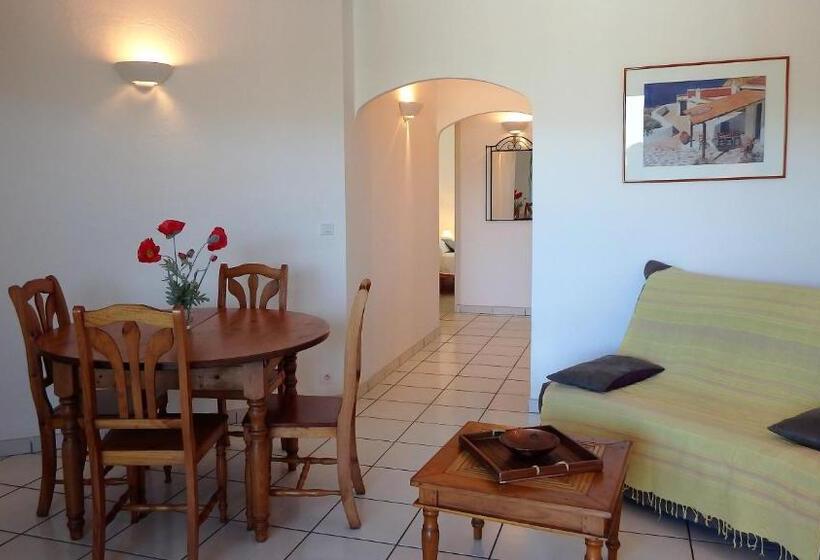 2-Bedroom Classic Apartment, Résidence Le Village Marin