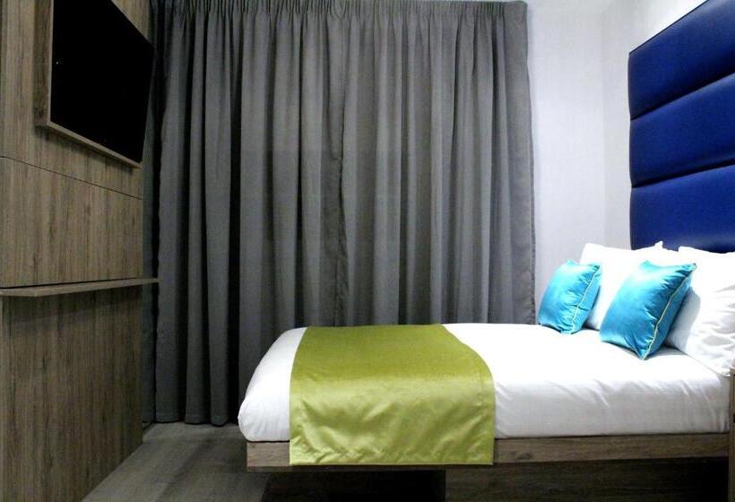Standard Studio, 1 Craven Hill Gardens