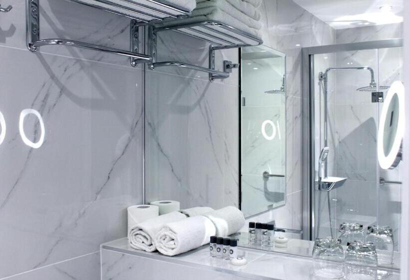 Standard Studio, 1 Craven Hill Gardens