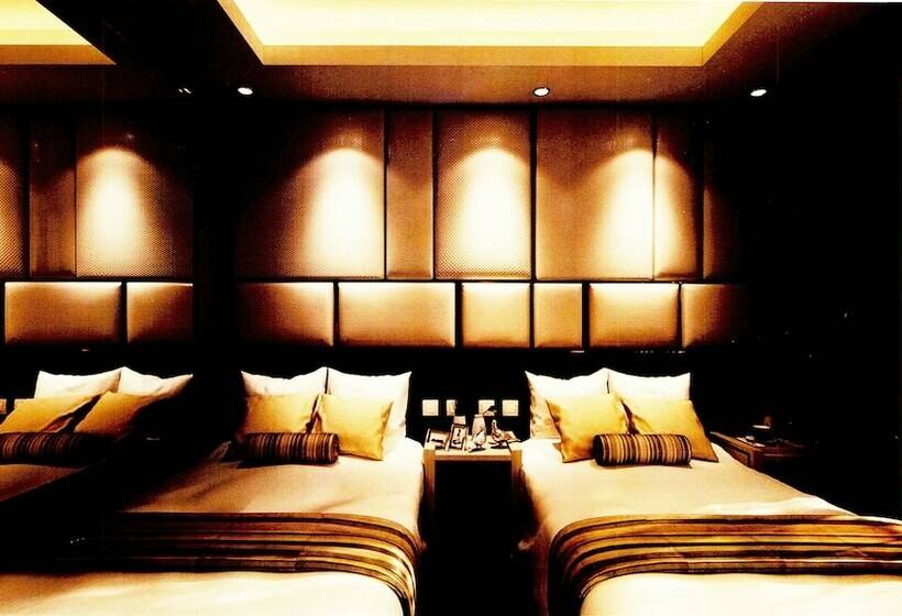 اتاق لوکس, City