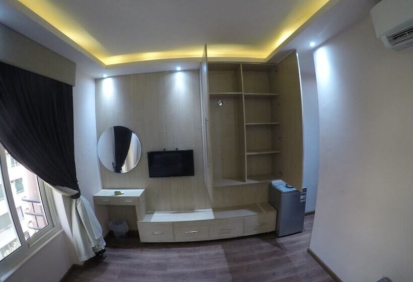 اتاق لوکس, City