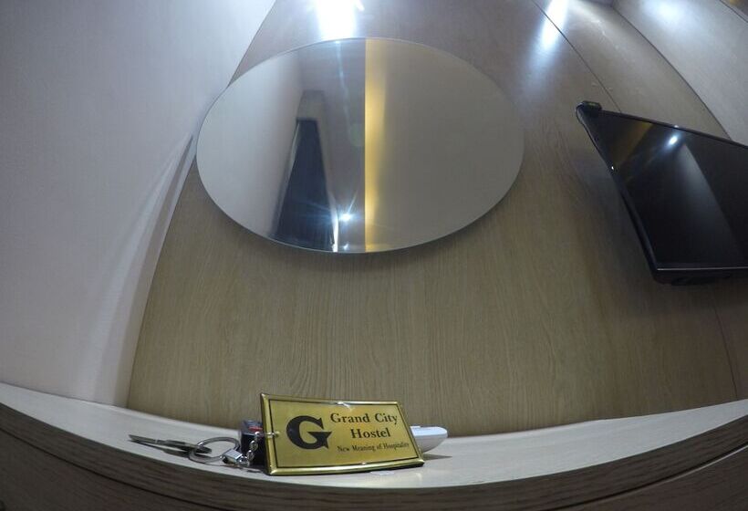 اتاق لوکس یک تخته, City