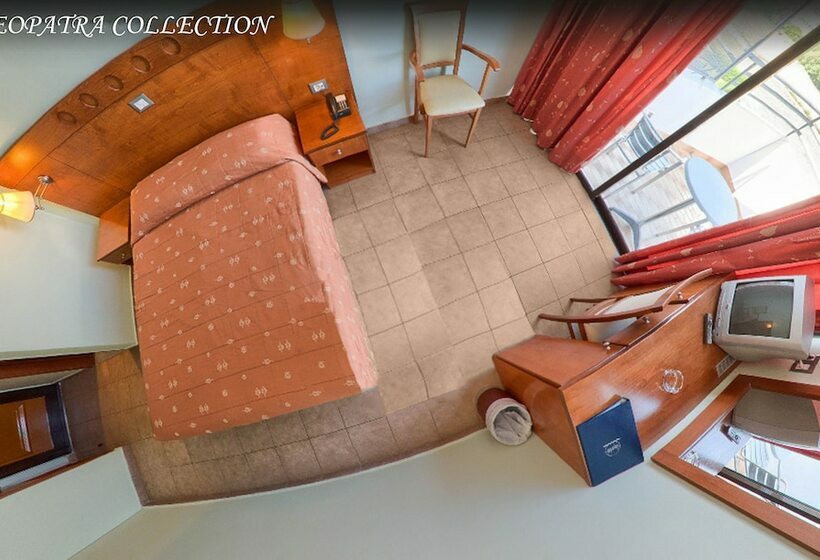 标准间, Cleopatra Superior