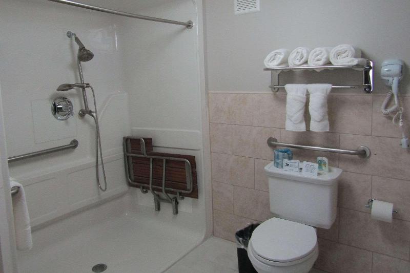 اتاق پرمیوم, Ease Tsuen Wan