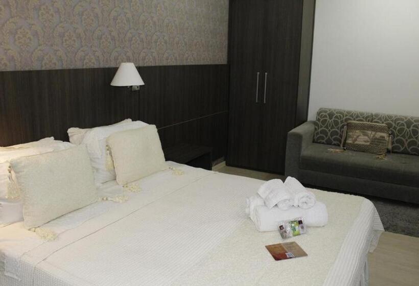 סוויטה דלוקס, Gontijo Inn