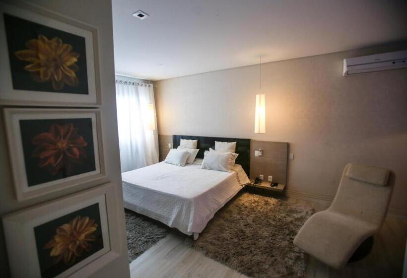 סוויטה נשיאותית, Gontijo Inn