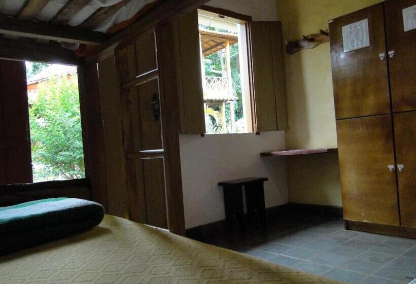 공동 객실, Pousada E Hostel Pé No Mato