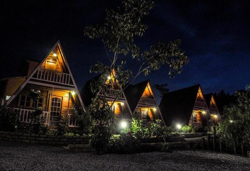 샬레, Pousada E Hostel Pé No Mato