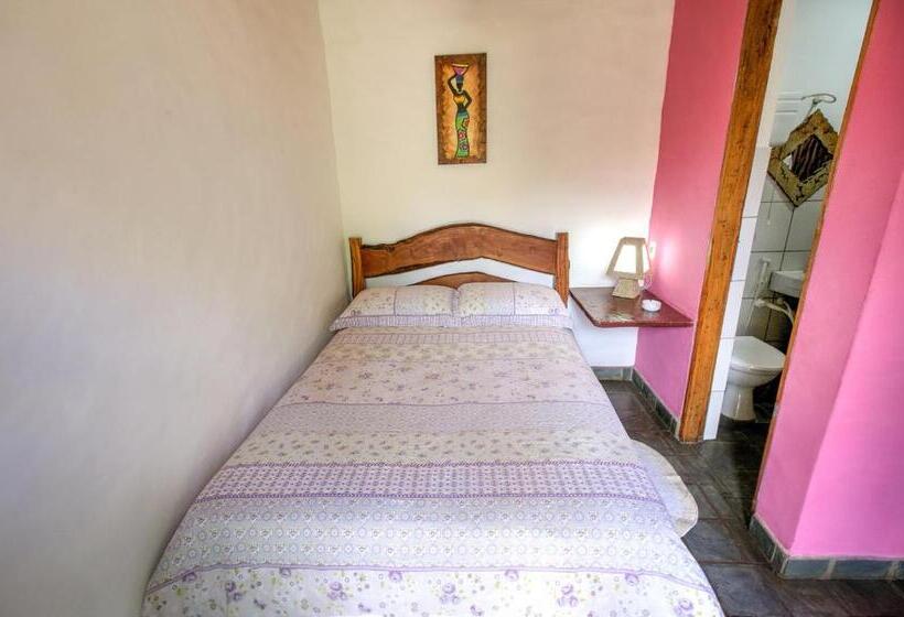 이코노미 룸, Pousada E Hostel Pé No Mato