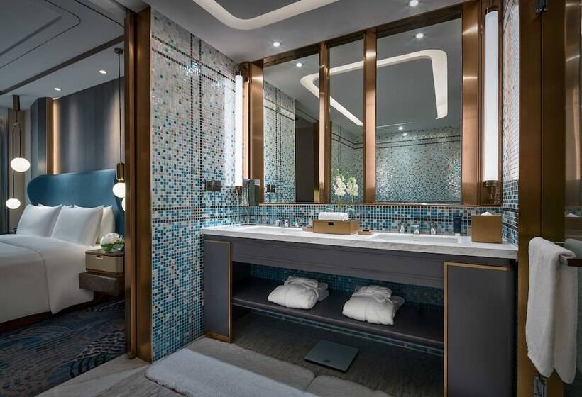 Delüks Süit, Primus Hotel Shanghai Hongqiao