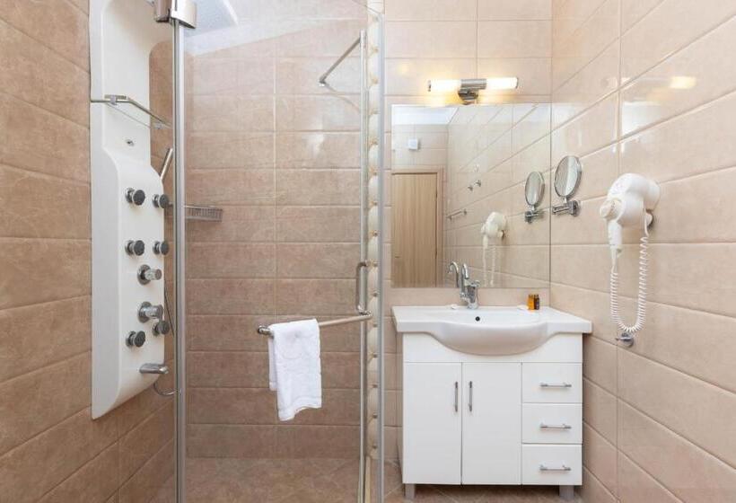Júnior Suíte Familiar, Rome Palace Deluxe   All Inclusive Premium