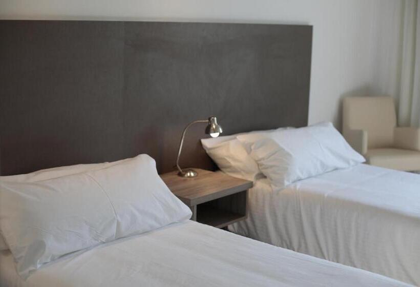 Номер Стандарт Адаптированный для Инвалидов, Unit Santa Rosa