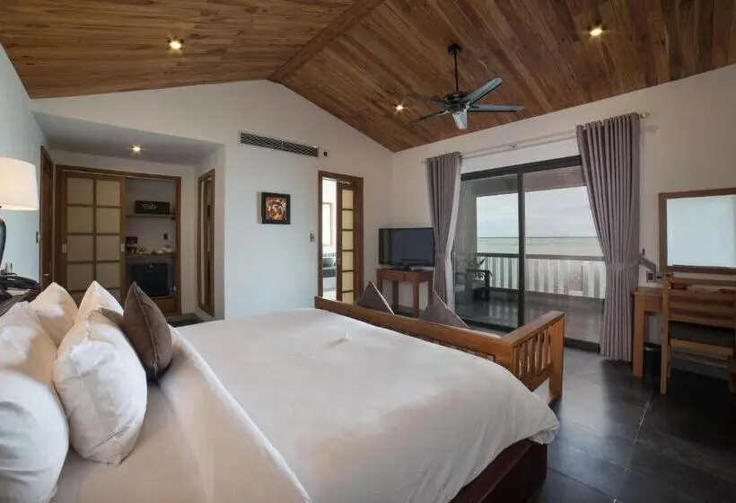 اتاق لوکس با چشم‌انداز دریاچه, Vedana Lagoon Resort & Spa