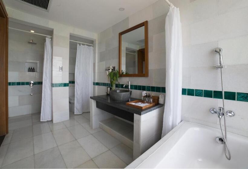 اتاق لوکس با چشمانداز دریاچه, Vedana Lagoon Resort & Spa