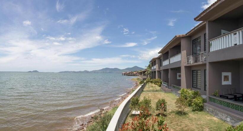 اتاق لوکس با چشمانداز دریاچه, Vedana Lagoon Resort & Spa