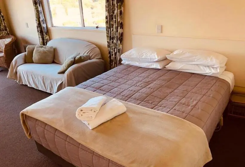 Perhehuone Merinäkymä, Waiheke Island Motel