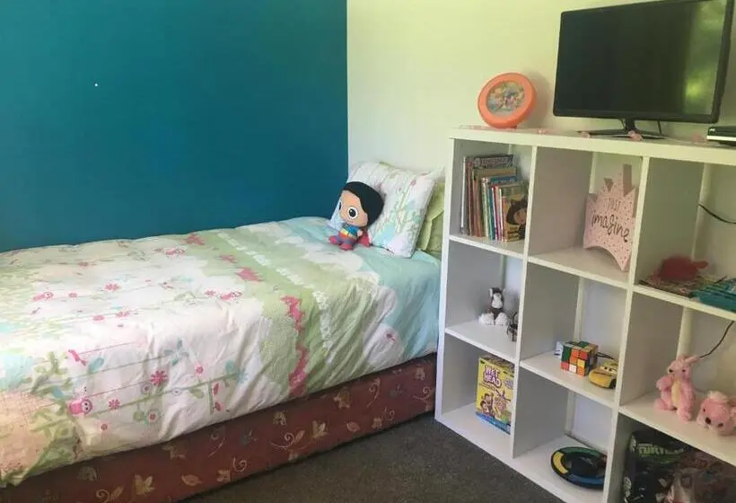Maja/Mökki, Waiheke Island Motel