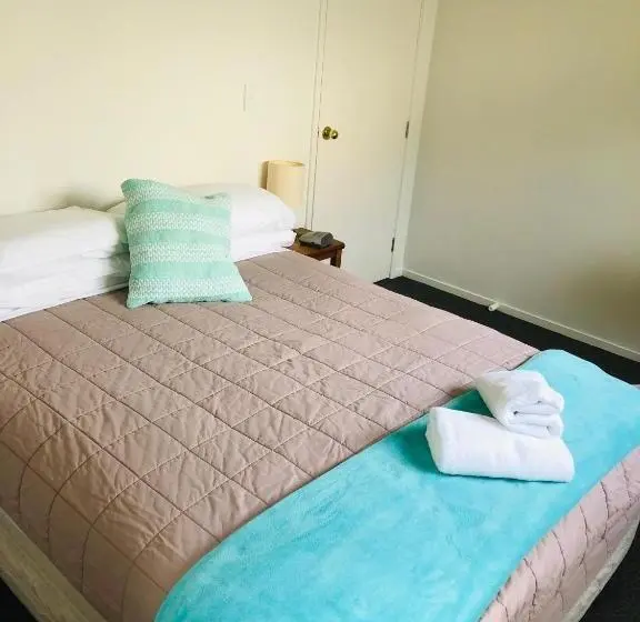 Perhesviitti, Waiheke Island Motel