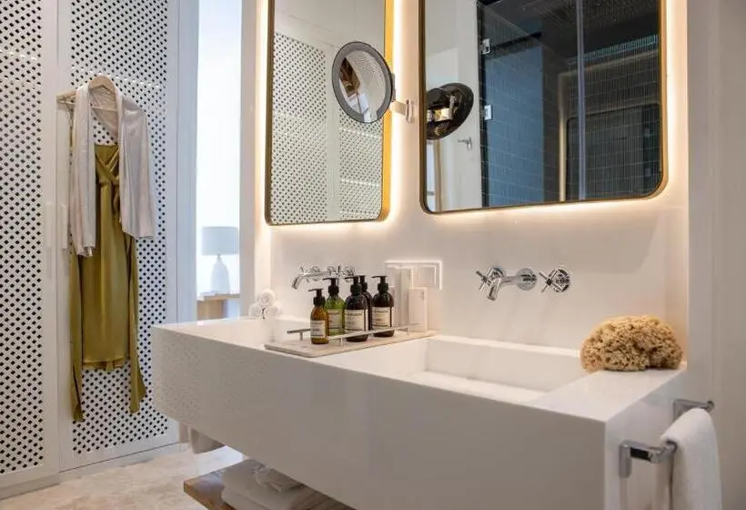 オーシャンビューデラックスルームバルコニー付き, Yalikavak Marina Hotel By Social Living Collection