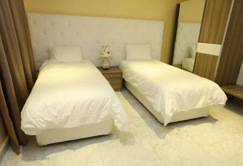 اتاق استاندارد, Delora Hotel And Suites