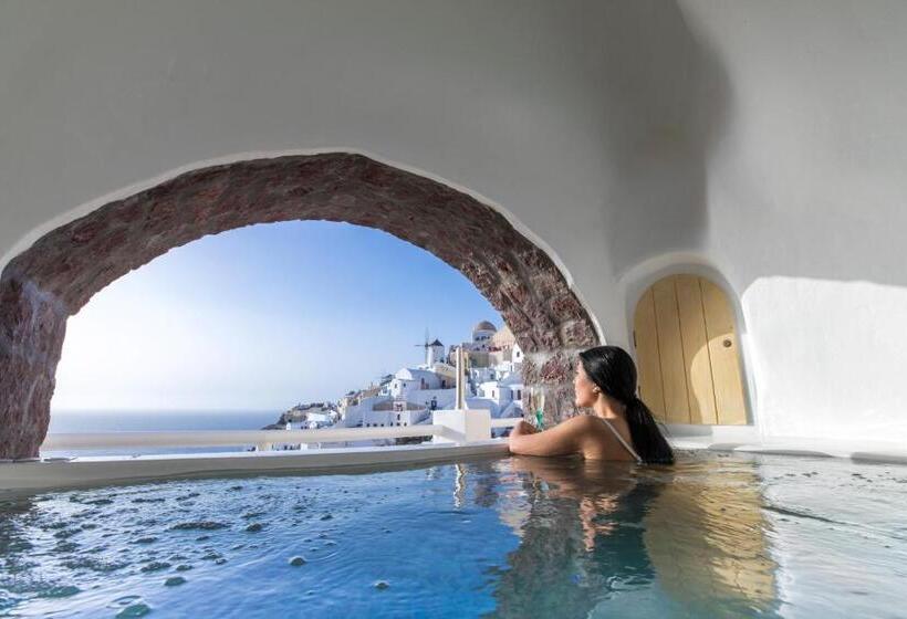 Люкс с Бассейном, Art Maisons Oia Castle