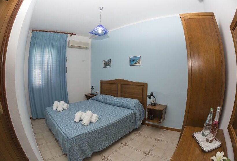 스탠다드 룸, Giglio