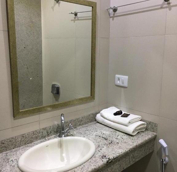 디럭스 룸 킹사이즈 침대, Guaicurus