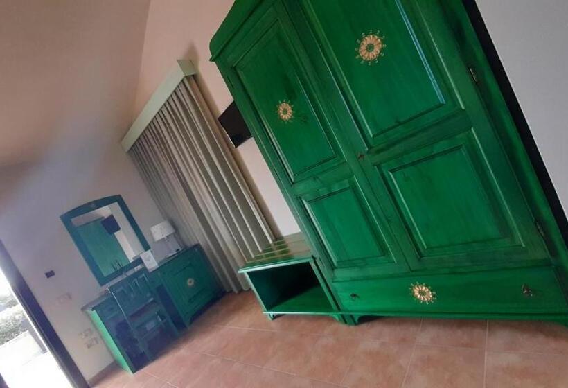 اتاق استاندارد یک نفره, Le Vanille