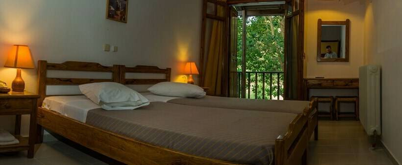 غرفة قياسية فردية, Neos Omalos