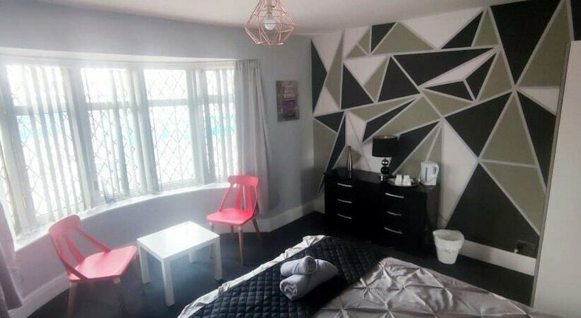 غرفة قياسية, Old Trafford Guest House