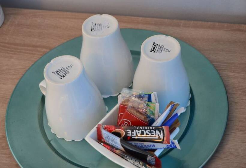 غرفة كومفورت ثلاثية, Old Trafford Guest House