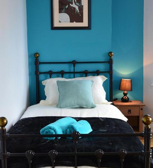 غرفة كومفورت ثلاثية, Old Trafford Guest House