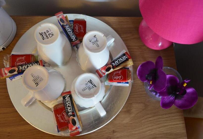 Standard 4 Pers. Værelse, Old Trafford Guest House