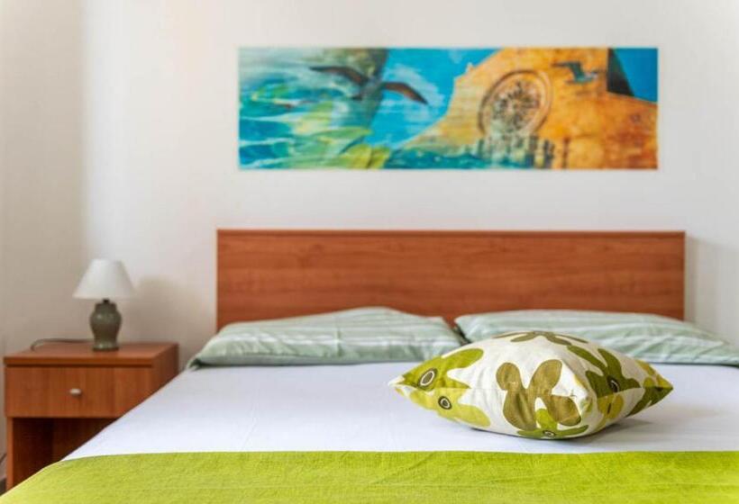 Апартаменты 2 Спальни, Residence Catona