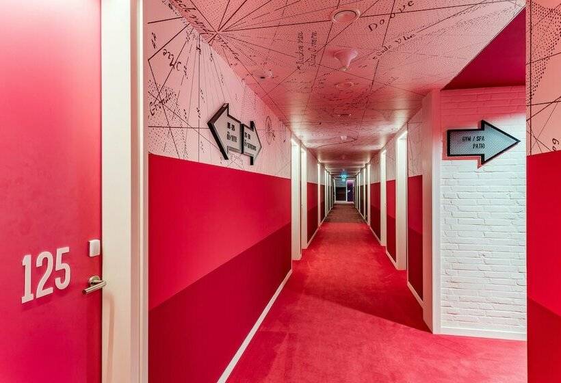 标准单人间, Room Mate Bruno