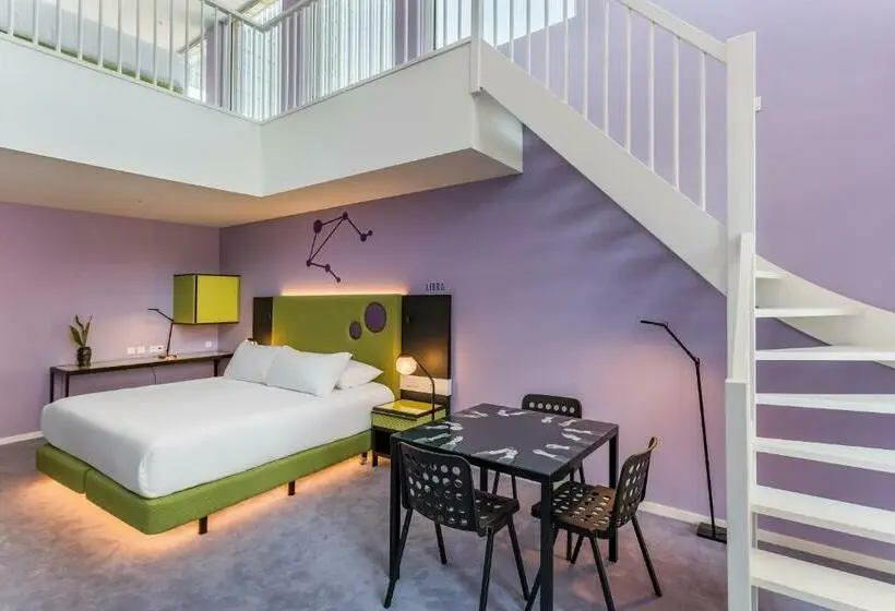 اتاق دوبلکس, Room Mate Bruno