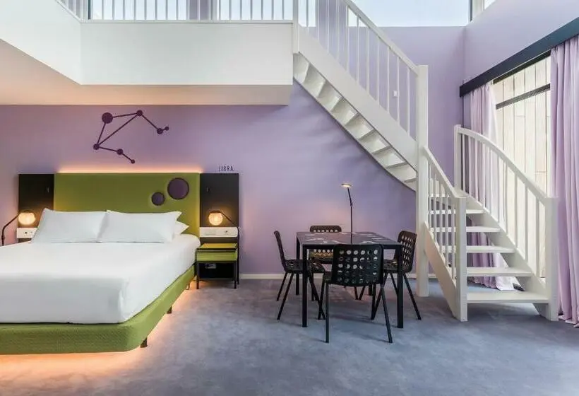 اتاق دوبلکس, Room Mate Bruno