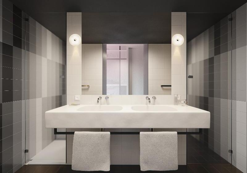 标准单人间, Room Mate Bruno