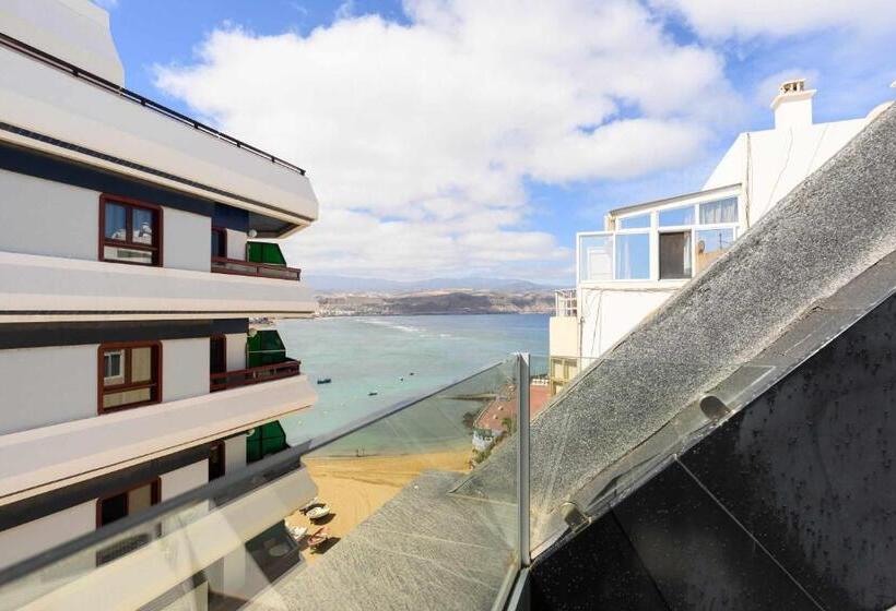 3 Bedroom Duplex Apartment, Canteras Suites