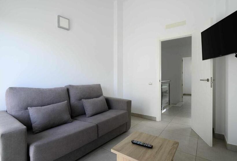 3 Bedroom Duplex Apartment, Canteras Suites