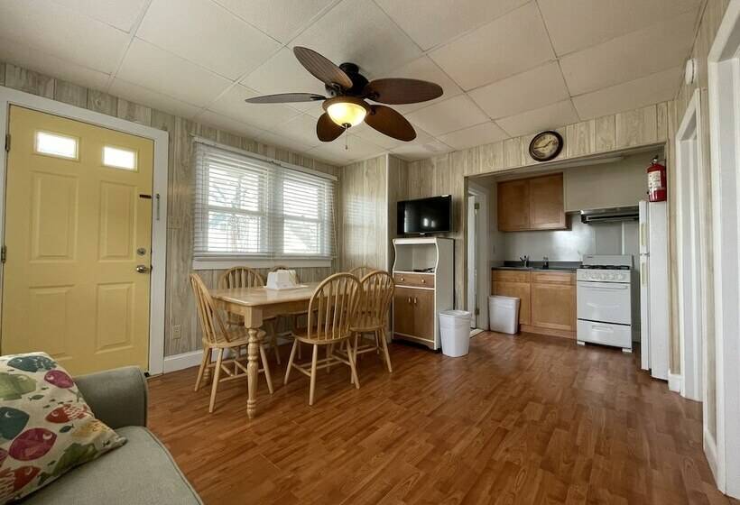 סוויטת 2 חדרי שינה, Buttercup Suites